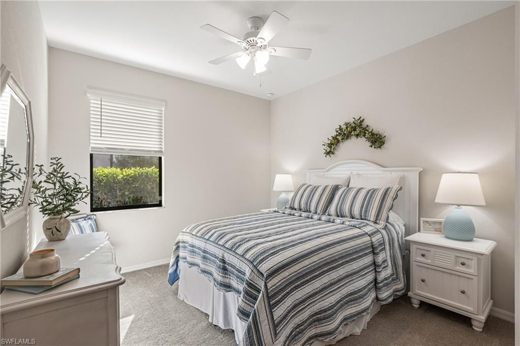 17620 Kinzie Ln, Estero, FL 33928 Photo