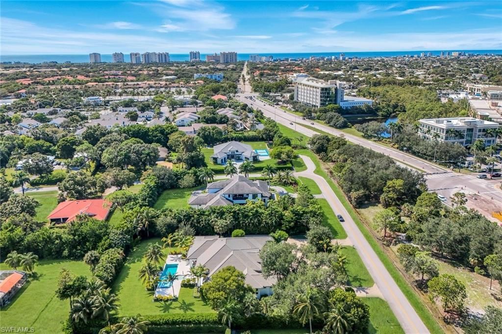 112 Hickory Rd , Naples, FL 34108 Photo