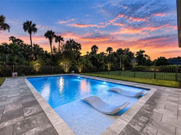 11855 Gardenia AVE , NAPLES, FL 34120