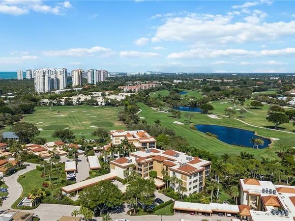 6760 Pelican Bay BLVD , Unit 315, NAPLES, FL 34108
