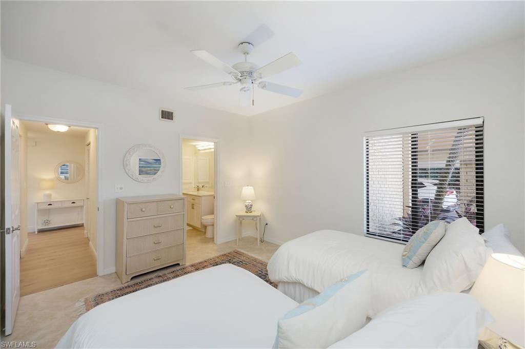 6760 Pelican Bay Blvd , Unit 315, Naples, FL 34108 Photo