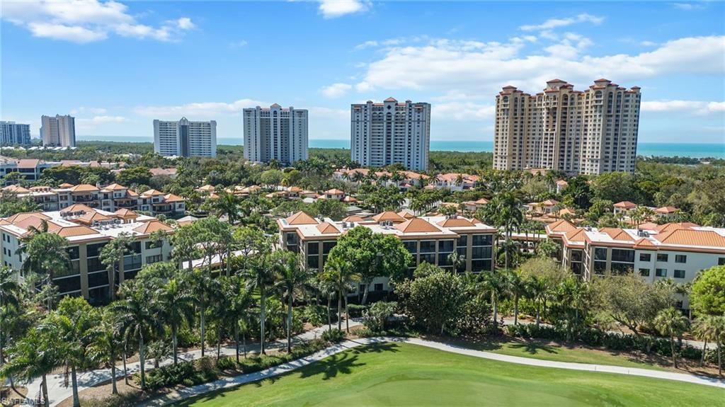 6760 Pelican Bay Blvd , Unit 315, Naples, FL 34108 Photo