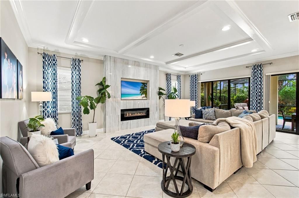 4391 Raffia Palm Cir , Naples, FL 34119 Photo