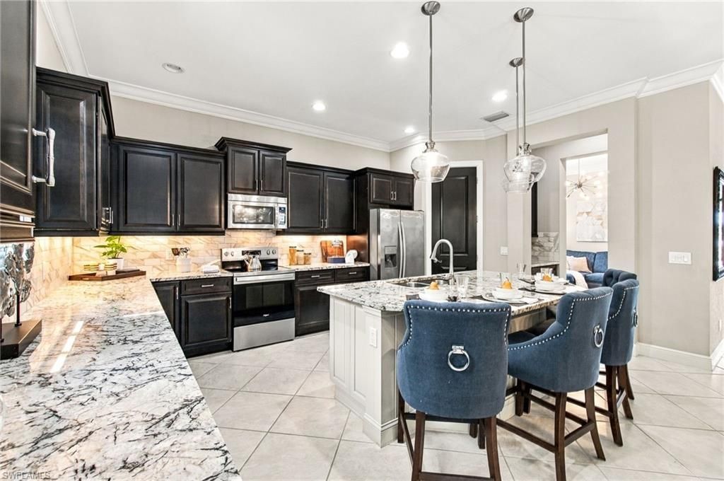 4391 Raffia Palm Cir , Naples, FL 34119 Photo