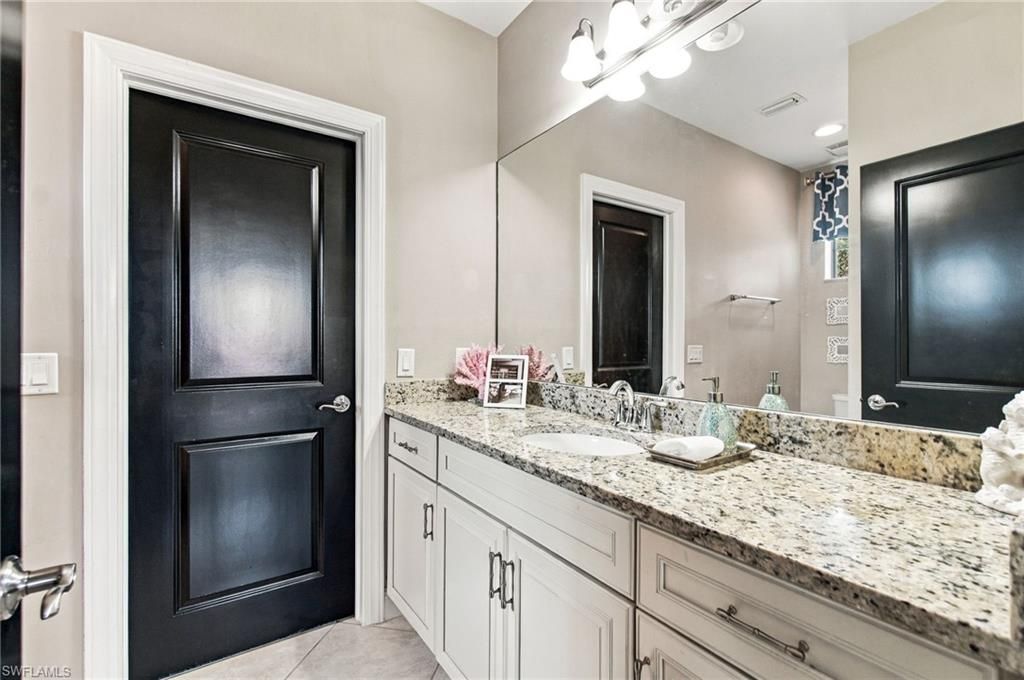 4391 Raffia Palm Cir , Naples, FL 34119 Photo