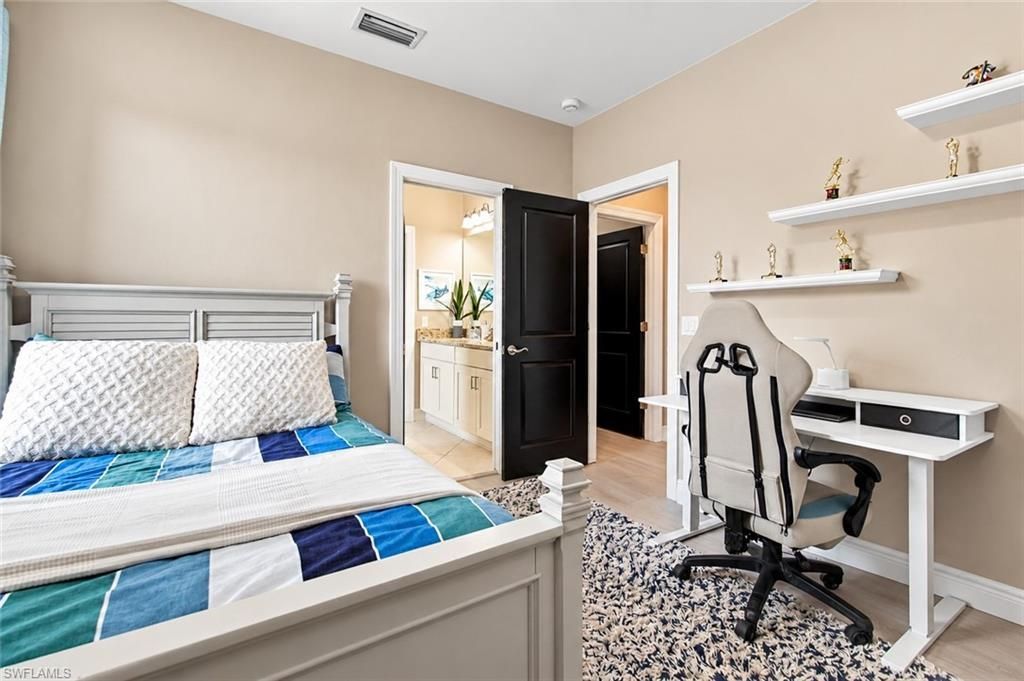 4391 Raffia Palm Cir , Naples, FL 34119 Photo