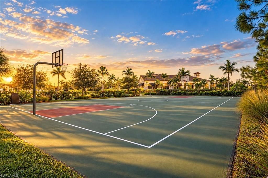 4391 Raffia Palm Cir , Naples, FL 34119 Photo