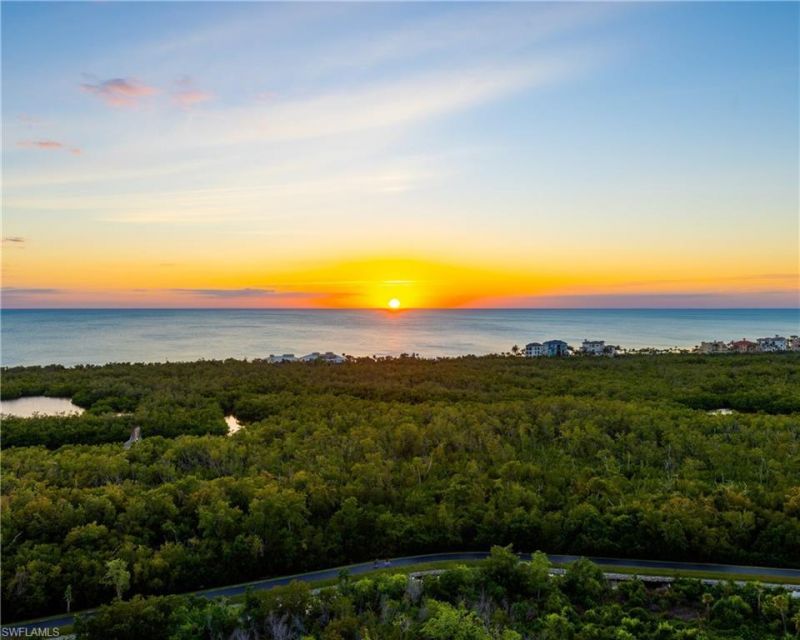 6820 Pelican Bay Blvd , Unit 132, Naples, FL 34108 Photo