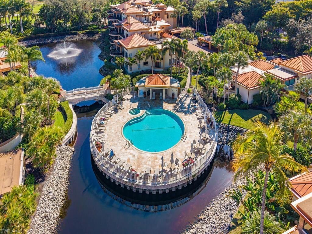 6820 Pelican Bay Blvd , Unit 132, Naples, FL 34108 Photo