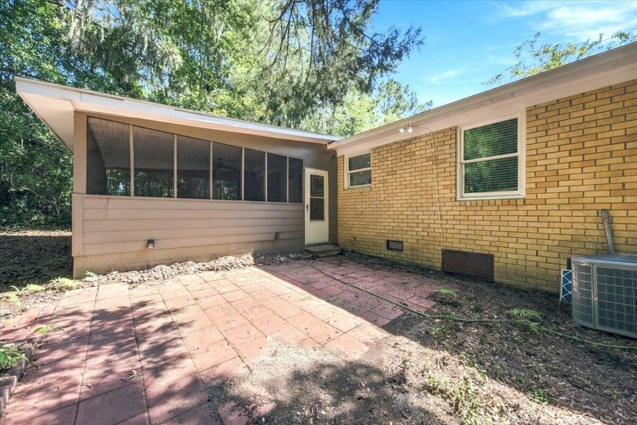 4552 Flynn Drive Photo 24