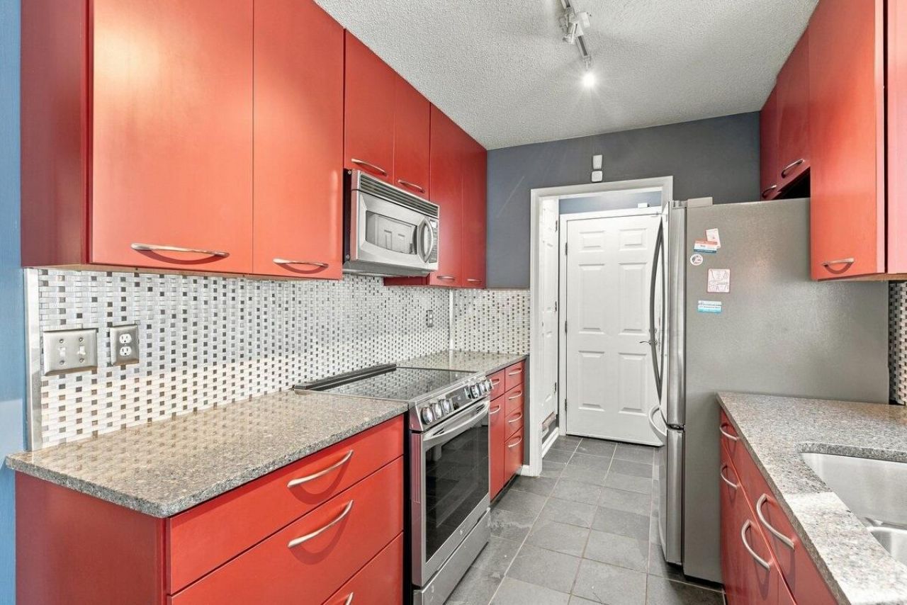 8535 Randall Court Photo 13