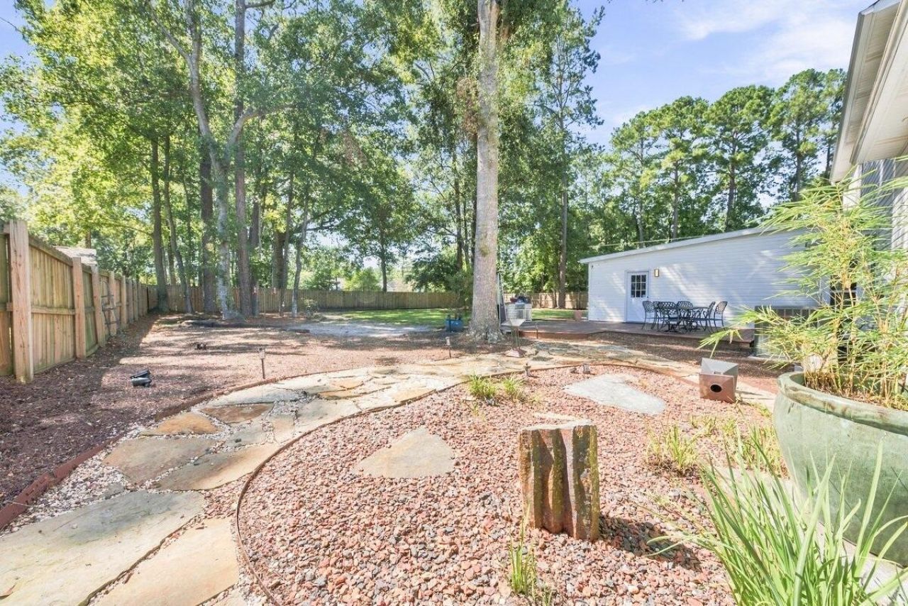 8535 Randall Court Photo 25