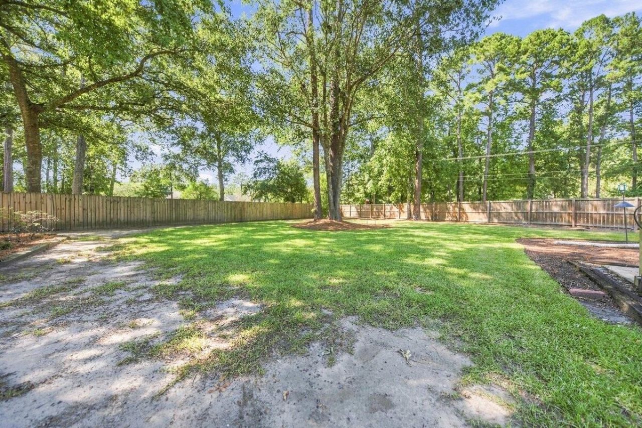 8535 Randall Court Photo 27