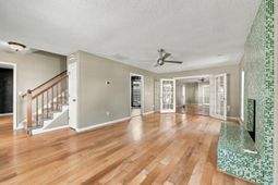 8535 Randall Court photo 4