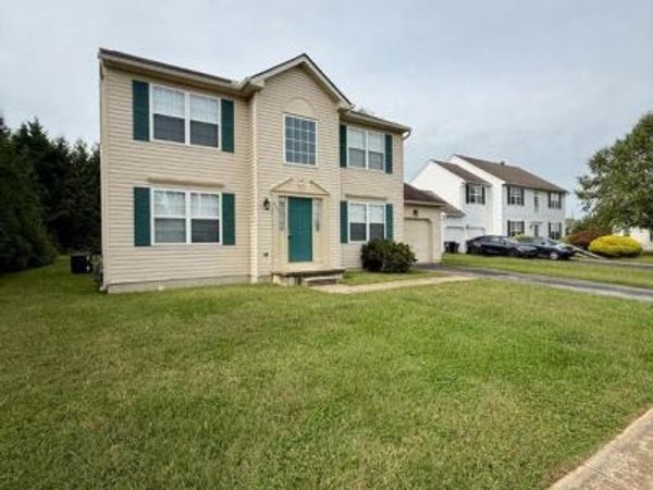 235 TRACER DRIVE, CLAYTON, DE 19938