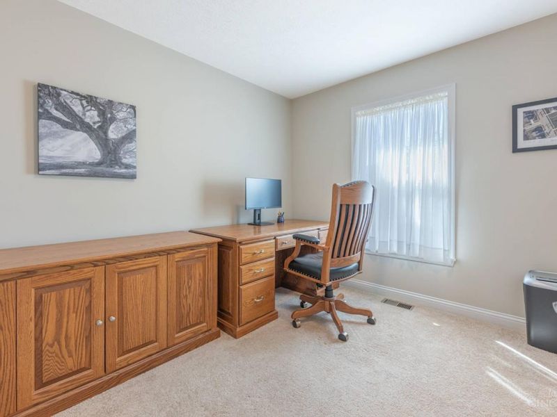 3194 Renaissance Boulevard, Middletown, OH 45005 Photo 16