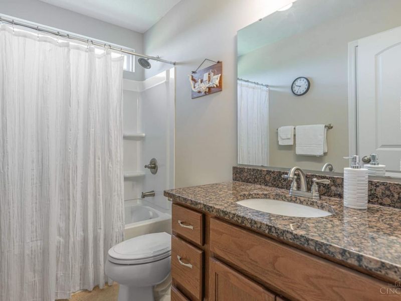 3194 Renaissance Boulevard, Middletown, OH 45005 Photo 20