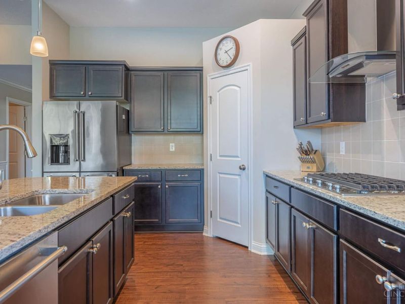 3194 Renaissance Boulevard, Middletown, OH 45005 Photo 8