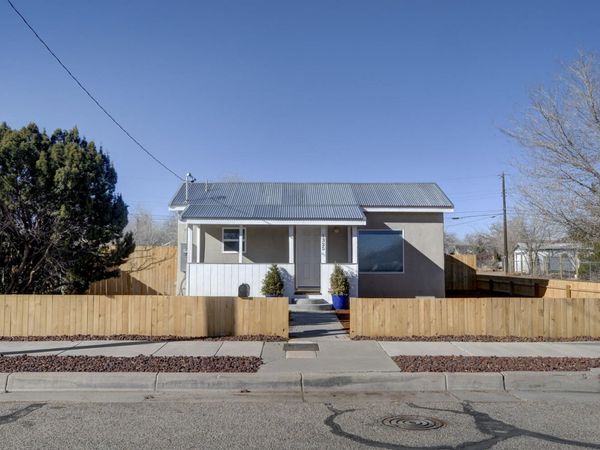 1325 8th Street NW, Albuquerque, NM 87102