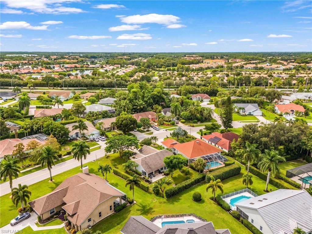 590 Lambton Ln, Naples, FL 34104 Photo