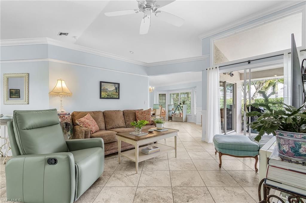 590 Lambton Ln, Naples, FL 34104 Photo