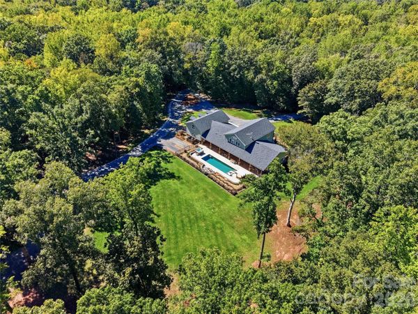 317 Windmill Lane , Waxhaw, NC 28173