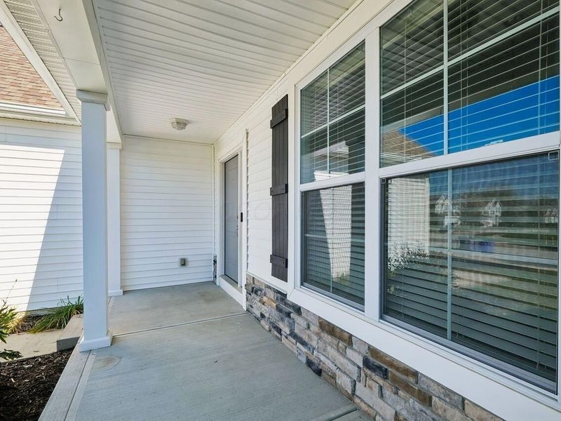 594 Eisen Drive, Blacklick, OH 43004 Photo 9