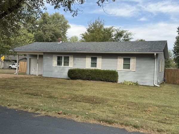 317 S Lyndall Street , Mountain Grove, MO 65711