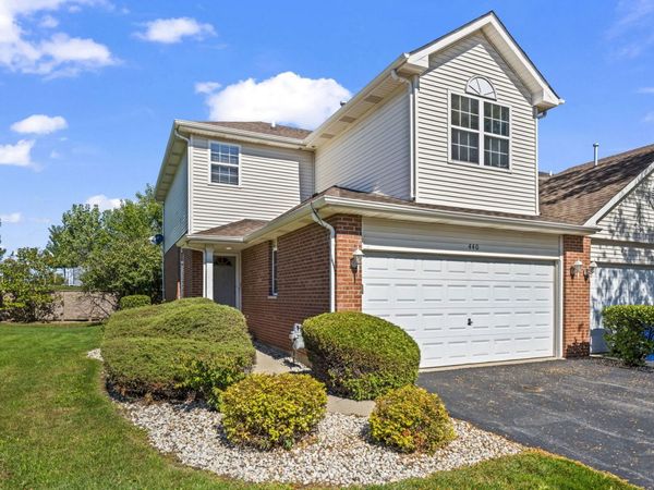 440 Coventry Circle, Glendale Heights, IL 60139