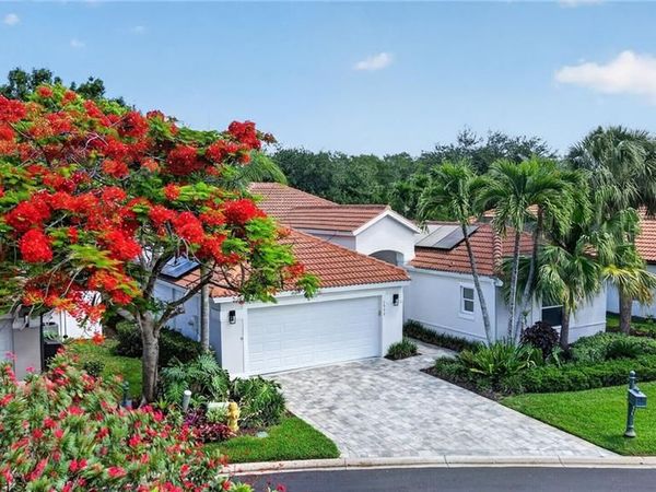1523 Whispering Oaks CIR , NAPLES, FL 34110