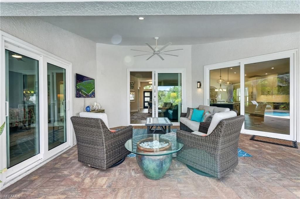 1523 Whispering Oaks Cir, Naples, FL 34110 Photo
