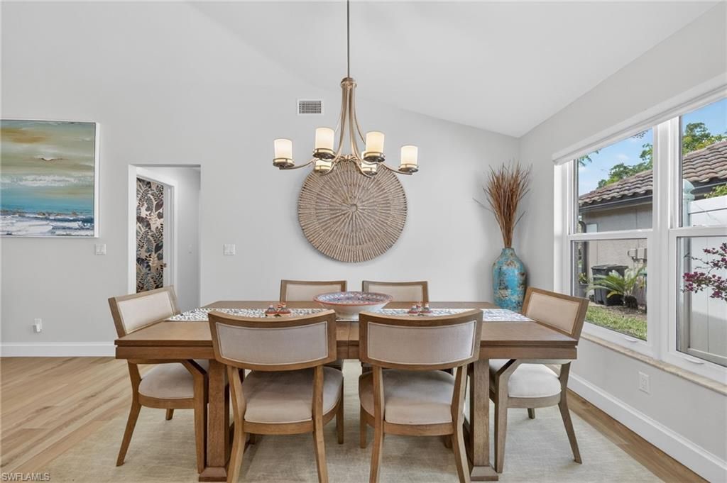 1523 Whispering Oaks Cir, Naples, FL 34110 Photo