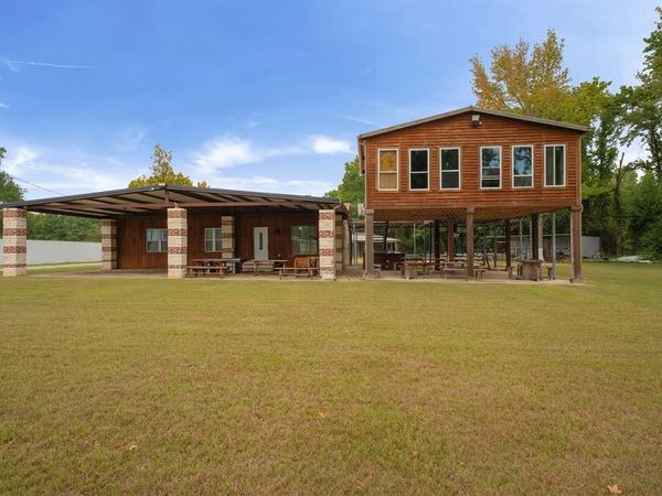 5989 State Highway 31 E, Murchison, TX 75778