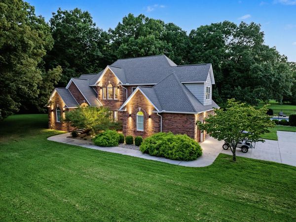 130 Deer Point, Byrdstown, TN 38549