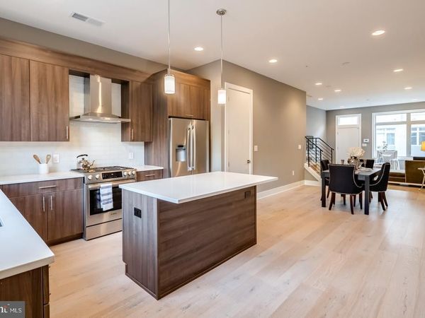 740 S CHRIS COLUMBUS BOULEVARD, Unit 70, PHILADELPHIA, PA 19147