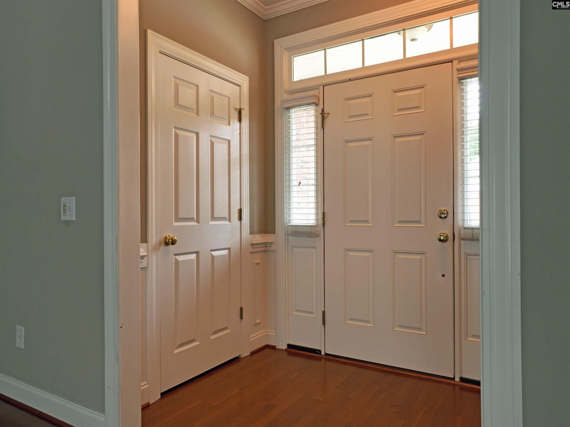 1 Arbor Oaks Court  Photo 4