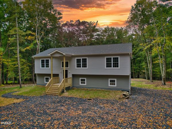 105 Spice Bush Lane , Milford, PA 18337