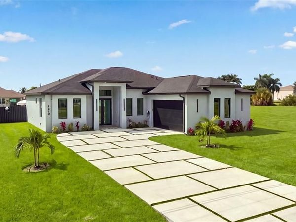 1310 NE 6th AVE, CAPE CORAL, FL 33909