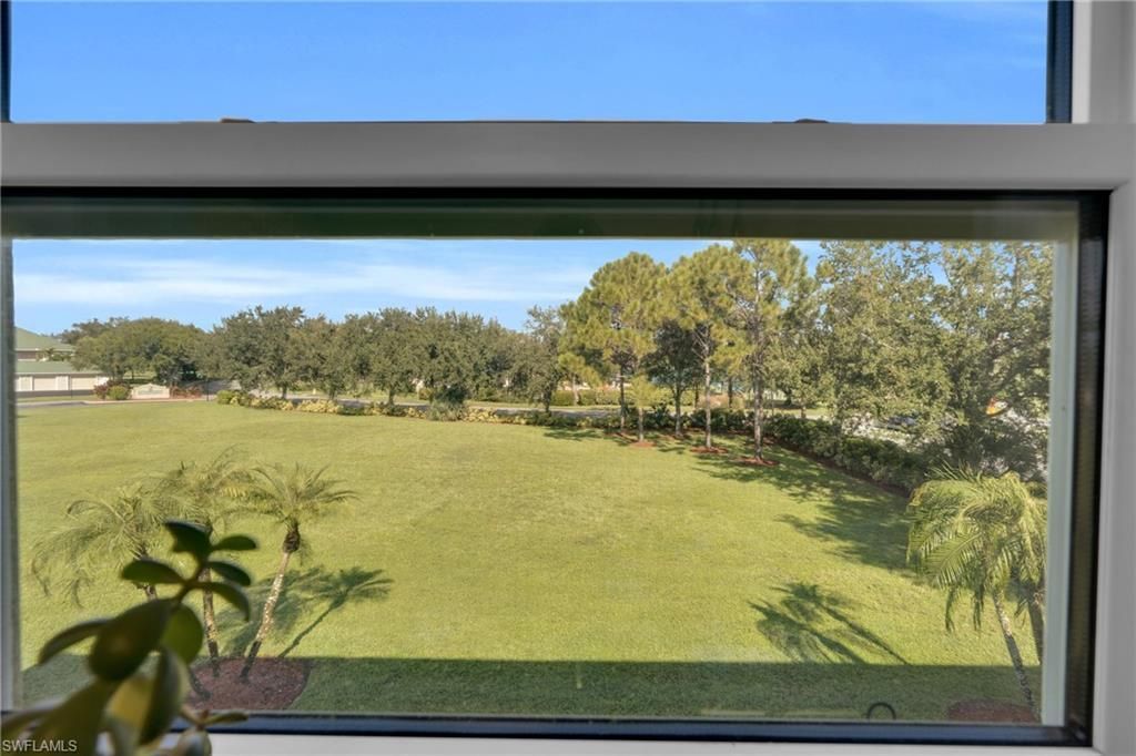 2280 Somerset Ridge Dr , Unit 201, Lehigh Acres, FL 33973 Photo