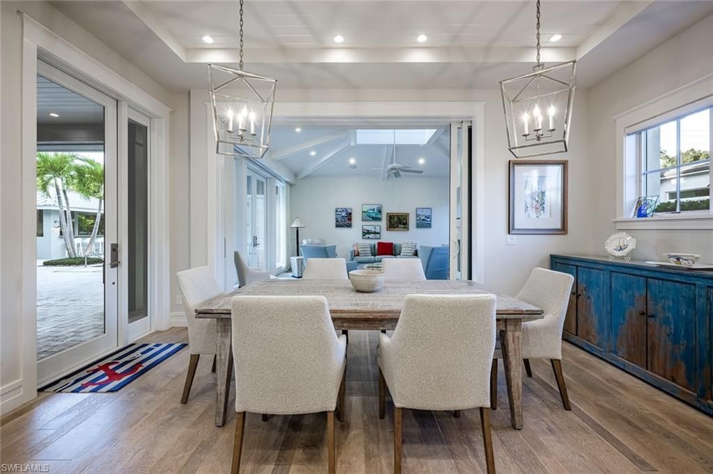 241 7th Ave N, Naples, FL 34102 Photo