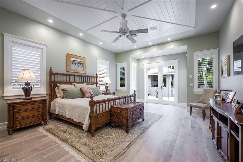 241 7th Ave N, Naples, FL 34102 Photo