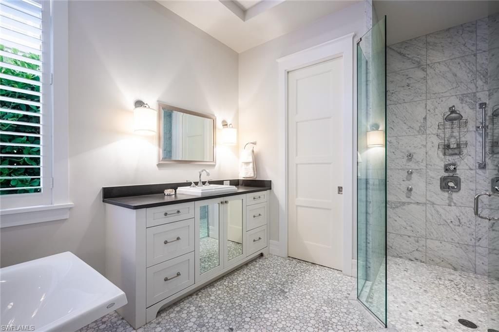 241 7th Ave N, Naples, FL 34102 Photo