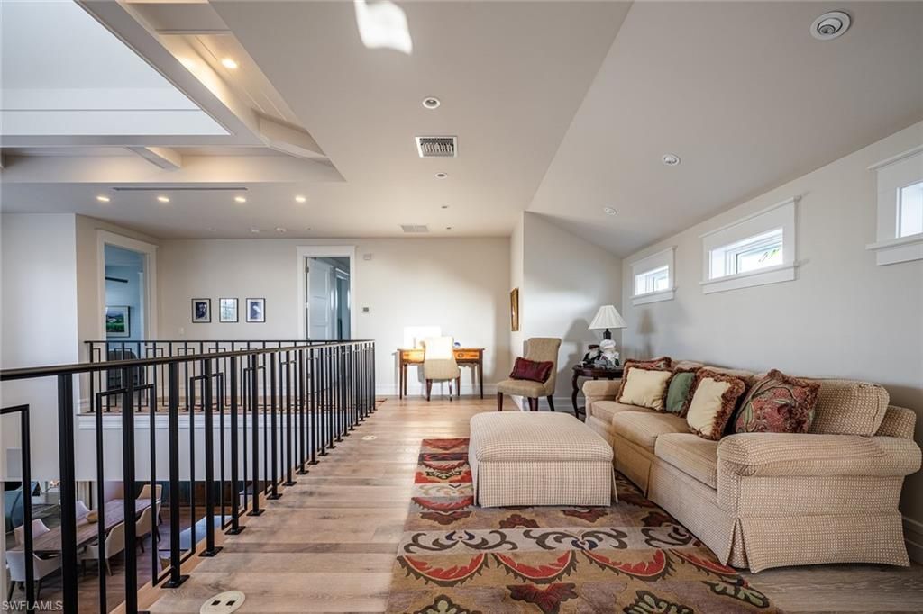 241 7th Ave N, Naples, FL 34102 Photo