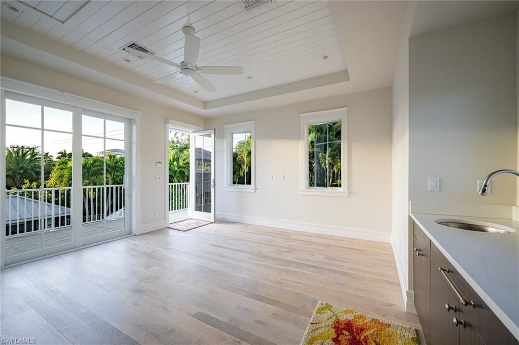 241 7th Ave N, Naples, FL 34102 Photo
