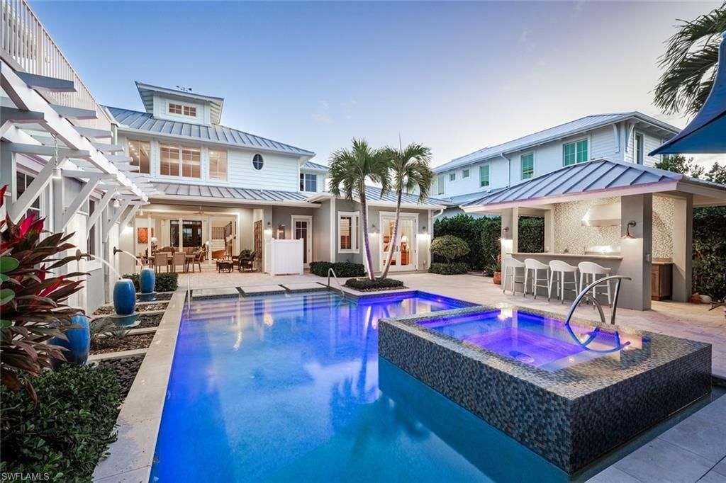 241 7th Ave N, Naples, FL 34102 Photo