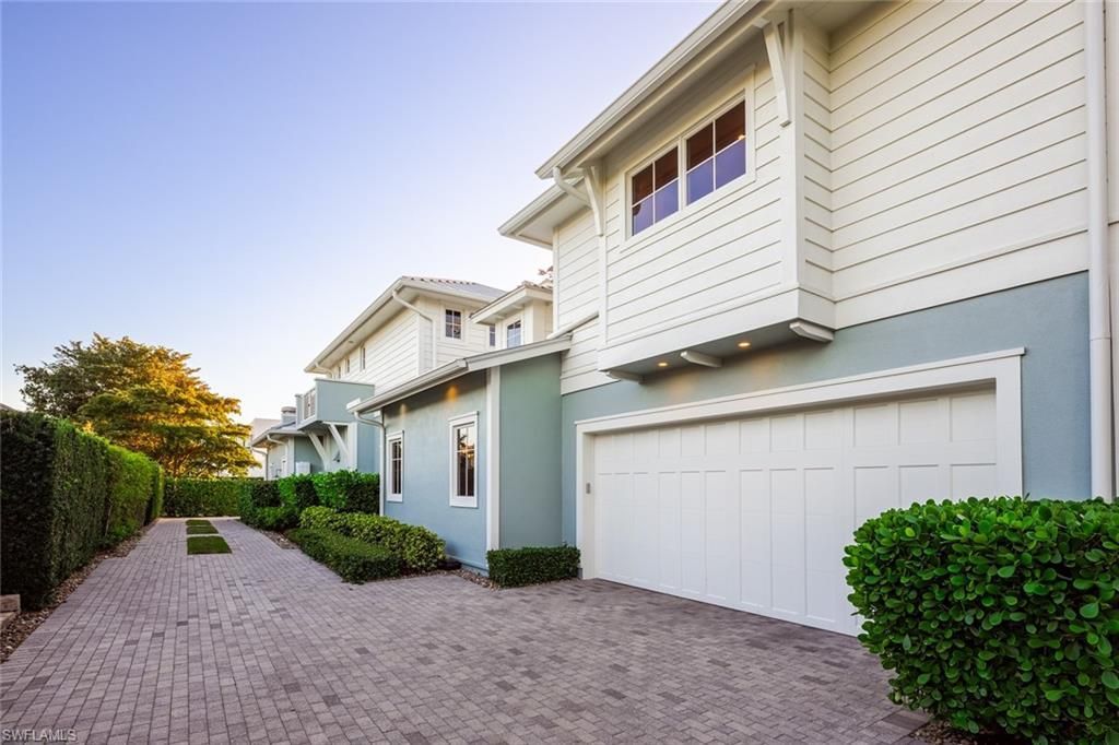 241 7th Ave N, Naples, FL 34102 Photo
