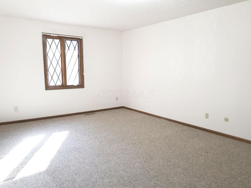 691 Brice Road, Reynoldsburg, OH 43068 Photo 16