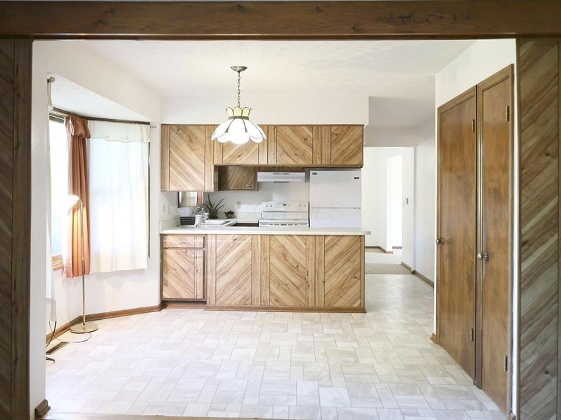 691 Brice Road, Reynoldsburg, OH 43068 Photo 9
