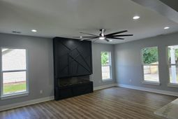 157 Hainsworth Drive photo 4