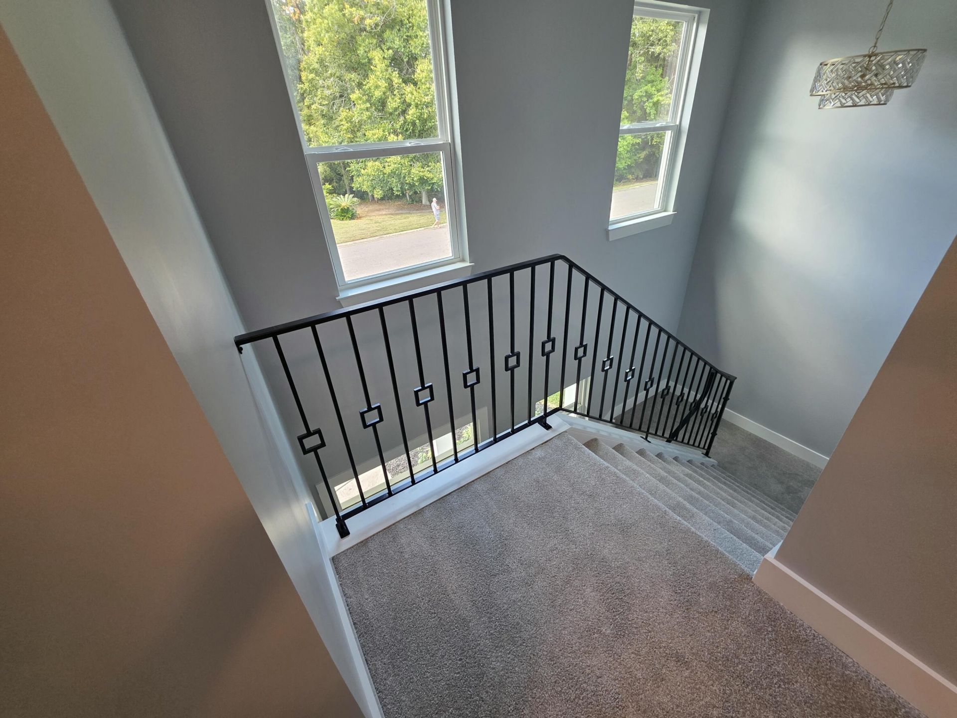 157 Hainsworth Drive Photo 7